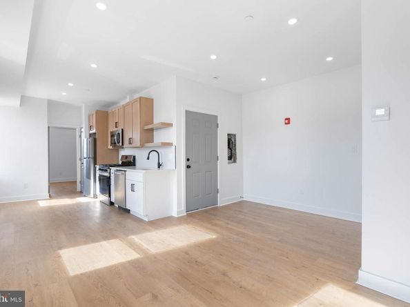 1741 S 23rd Street, Philadelphia PA 19145