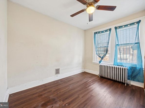 5611 Boyer Street, Philadelphia PA 19138