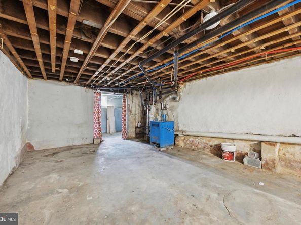 5611 Boyer Street, Philadelphia PA 19138