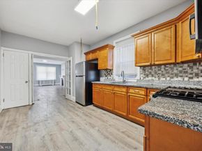 5611 Boyer Street, Philadelphia PA 19138