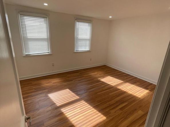 1353 Fanshawe Street, Philadelphia PA 19111