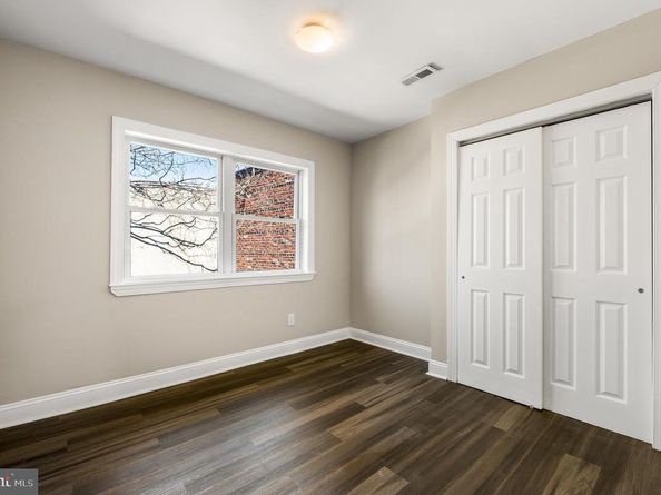 2633 Tasker Street, Philadelphia PA 19145