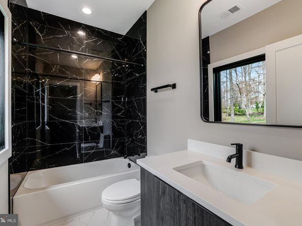 7400 Churchill Road, Mclean VA 22101
