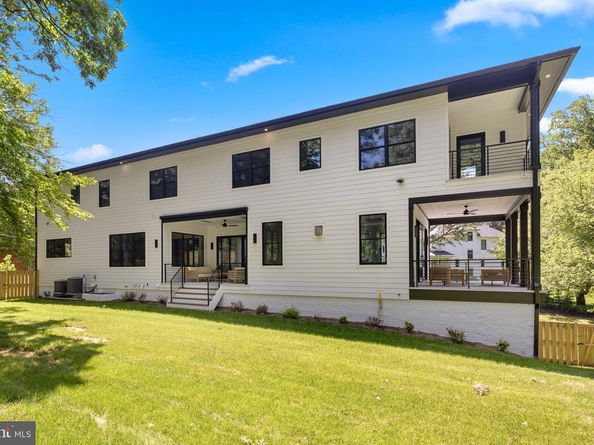 7400 Churchill Road, Mclean VA 22101