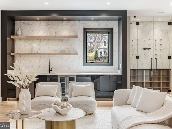 7400 Churchill Road, Mclean VA 22101