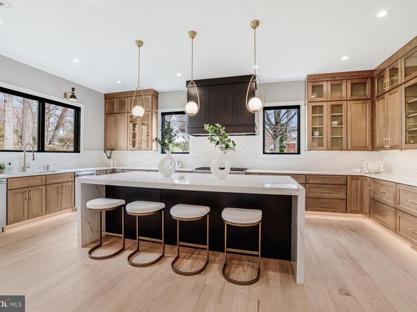 7400 Churchill Road, Mclean VA 22101