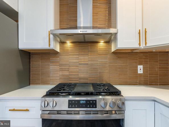 4664 Canton Street, Philadelphia PA 19127