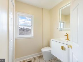 4664 Canton Street, Philadelphia PA 19127