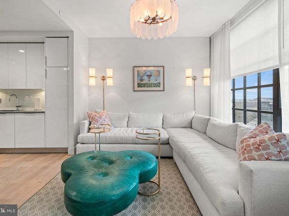 45 Sutton Square SW 1110, Washington DC 20024