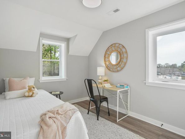 2116 R Street NE, Washington DC 20002