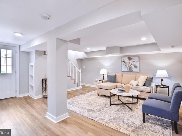 2116 R Street NE, Washington DC 20002