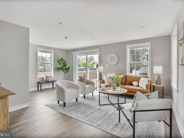 2116 R Street NE, Washington DC 20002