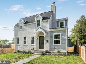 2116 R Street NE, Washington DC 20002