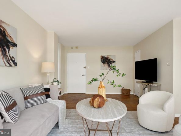1545 18TH Street NW 303, Washington DC 20036