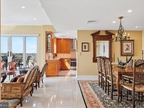 717 S Chris Columbus Boulevard 802, Philadelphia PA 19147