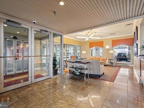 717 S Chris Columbus Boulevard 802, Philadelphia PA 19147