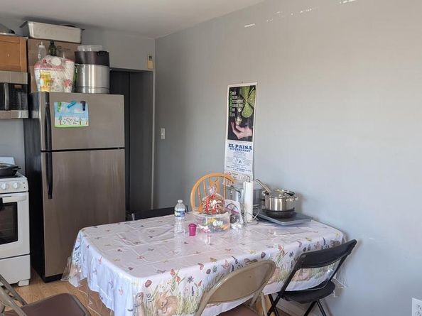 1173 S 10TH Street, Philadelphia PA 19147