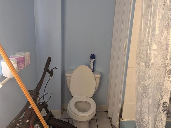 1173 S 10TH Street, Philadelphia PA 19147