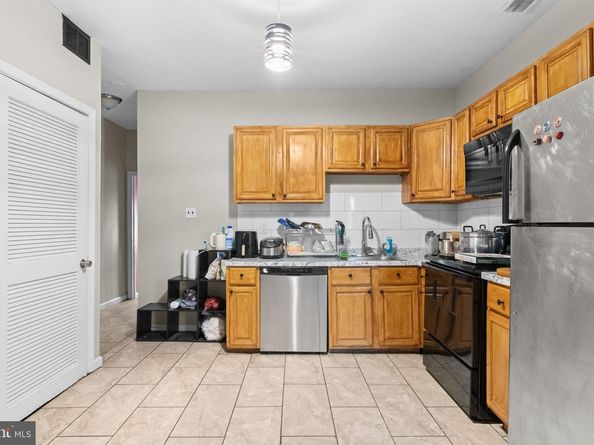 2142 N 18TH Street, Philadelphia PA 19121