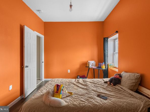 2142 N 18TH Street, Philadelphia PA 19121