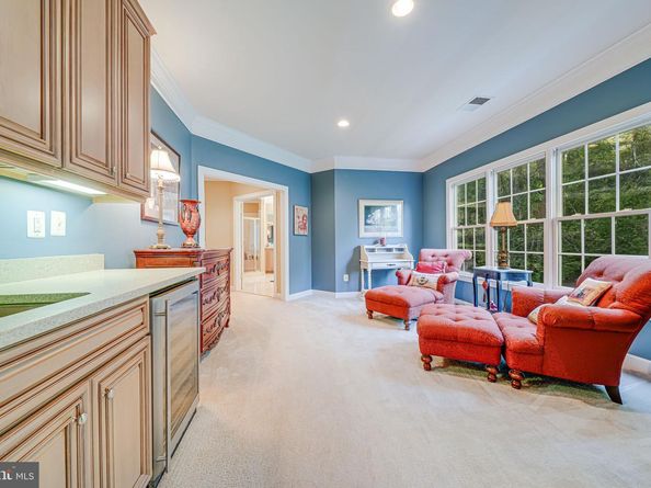6424 Recreation Lane, Falls Church VA 22041
