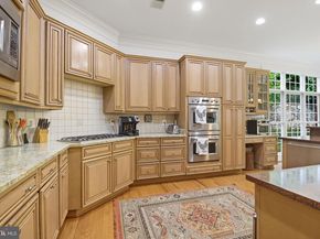 6424 Recreation Lane, Falls Church VA 22041