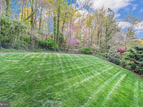 6424 Recreation Lane, Falls Church VA 22041