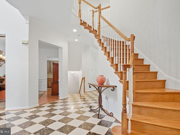 6424 Recreation Lane, Falls Church VA 22041