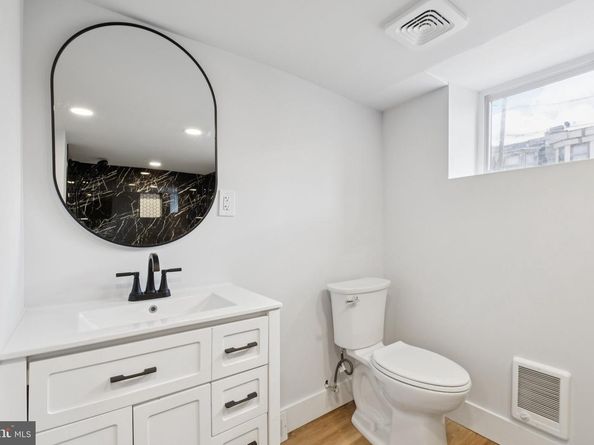 1039 E Chelten Avenue, Philadelphia PA 19138