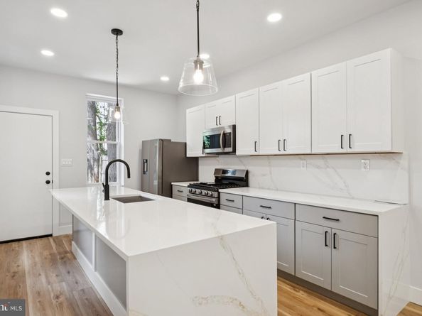 1039 E Chelten Avenue, Philadelphia PA 19138