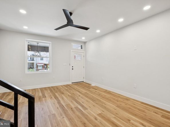 1039 E Chelten Avenue, Philadelphia PA 19138