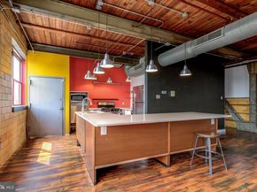 111 W Norris Street, Philadelphia PA 19122