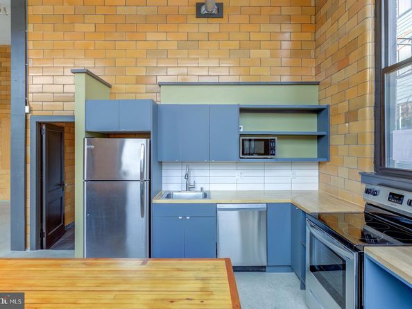 111 W Norris Street, Philadelphia PA 19122