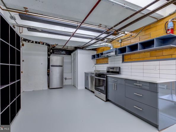 111 W Norris Street, Philadelphia PA 19122