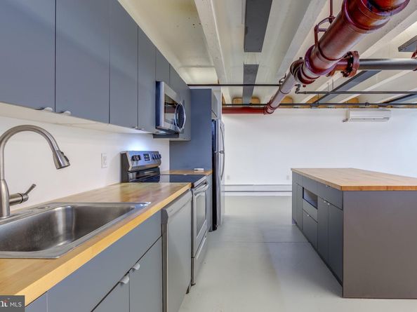 111 W Norris Street, Philadelphia PA 19122