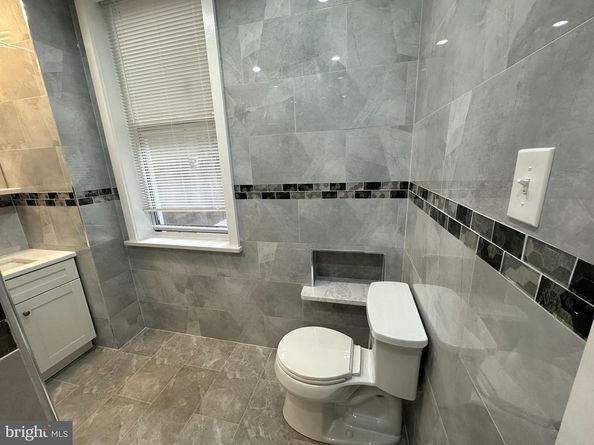 311 Gaskill Street, Philadelphia PA 19147