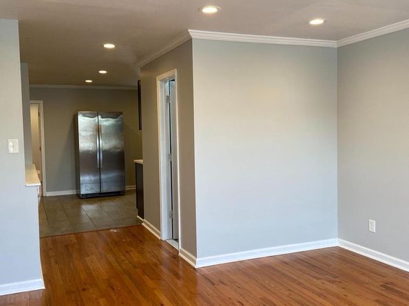 7053 Paschall Avenue, Philadelphia PA 19142