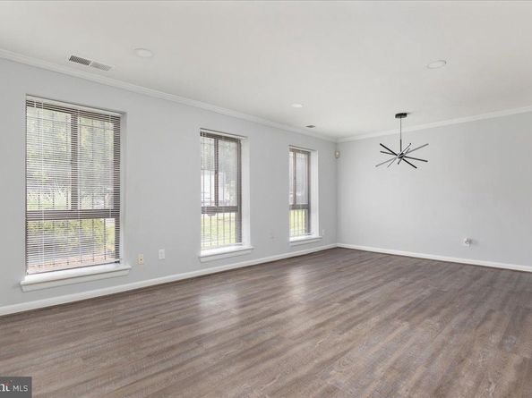 1701 Gainesville Street SE 101, Washington DC 20020