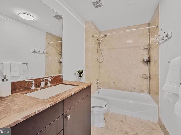 2425 L Street NW 431, Washington DC 20037