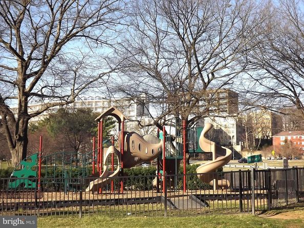 1111 Arlington Boulevard 706, Arlington VA 22209