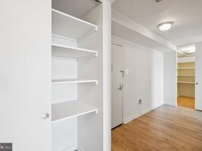 604 S Washington Square 1505, Philadelphia PA 19106