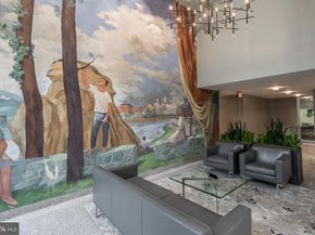 604 S Washington Square 1505, Philadelphia PA 19106