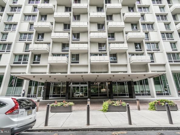 604 S Washington Square 1505, Philadelphia PA 19106