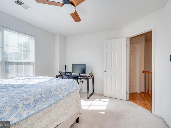 2410 Dakota Lakes Drive, Herndon VA 20171