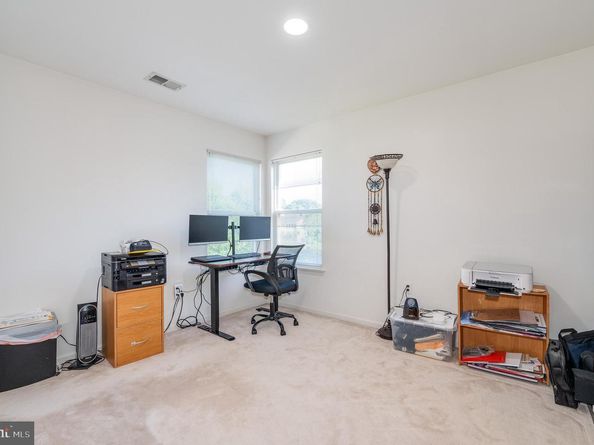 2410 Dakota Lakes Drive, Herndon VA 20171