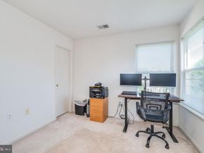 2410 Dakota Lakes Drive, Herndon VA 20171