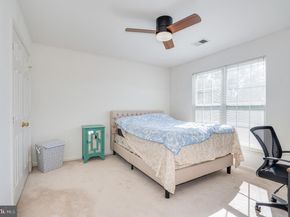 2410 Dakota Lakes Drive, Herndon VA 20171