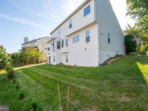 2410 Dakota Lakes Drive, Herndon VA 20171