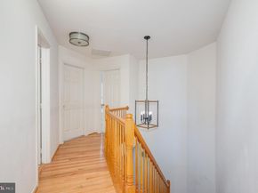 2410 Dakota Lakes Drive, Herndon VA 20171
