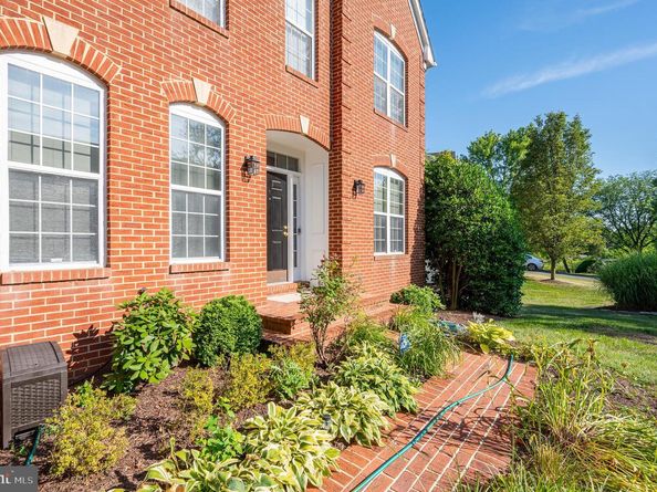 2410 Dakota Lakes Drive, Herndon VA 20171